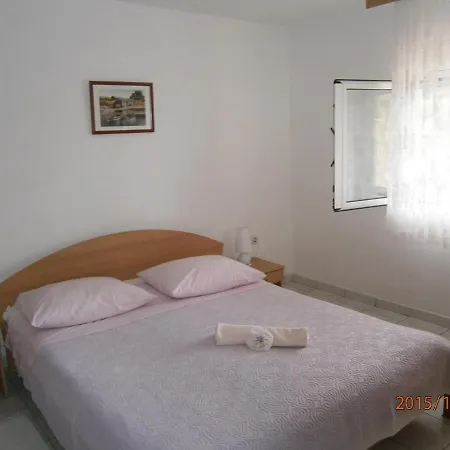 Apartment By The Sea Cove Kalebova Luka, - 13712 Rogoznica (Sibenik-Knin)