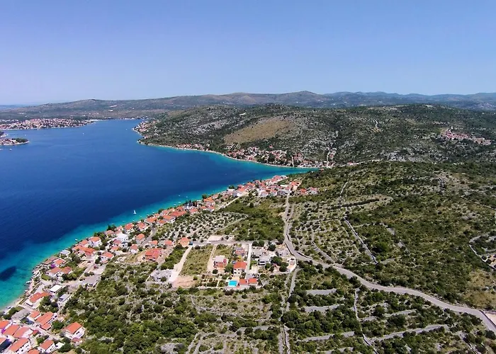 By The Sea Cove Kalebova Luka, - 13712 *