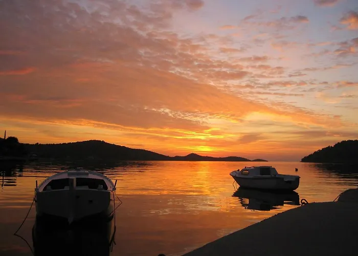 Appartement By The Sea Cove Kalebova Luka, - 13712